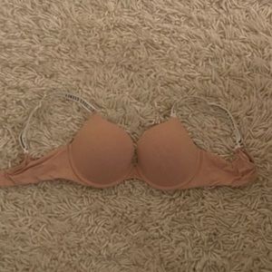 VICTORIA’S SECRET nude push up bra
